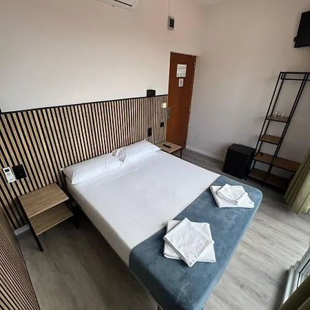 Colibri 2* كاليليا