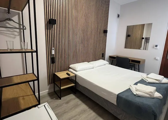 ゲストハウス Colibri 2*